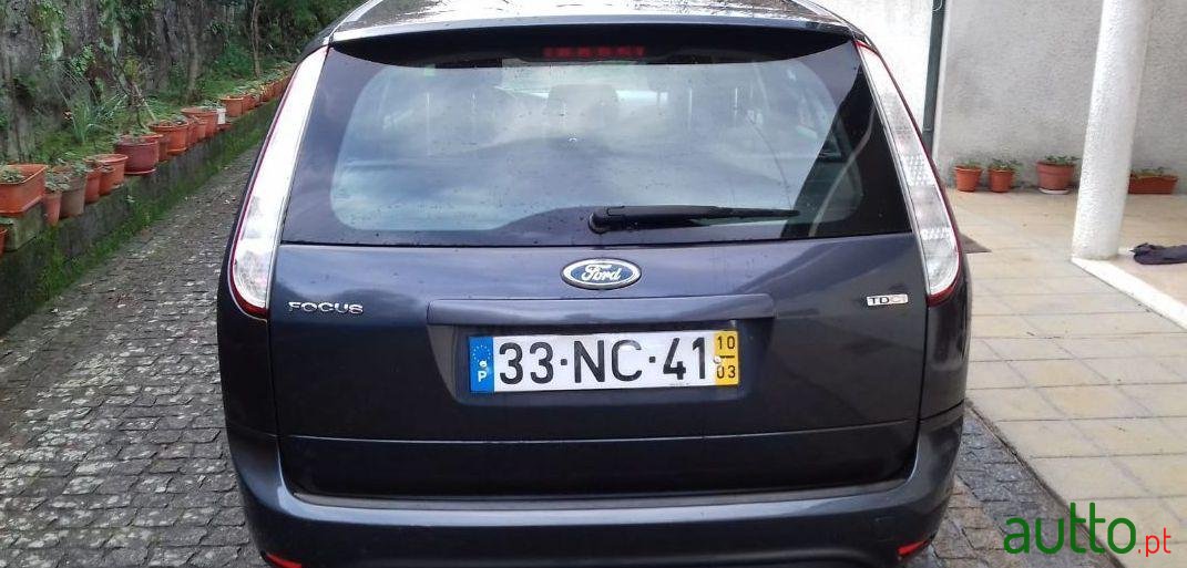 2010' Ford Focus photo #1