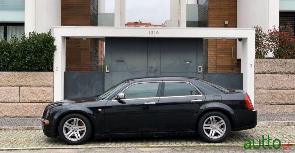 2004' Chrysler 300-C 2.7 V6 Gpl photo #1