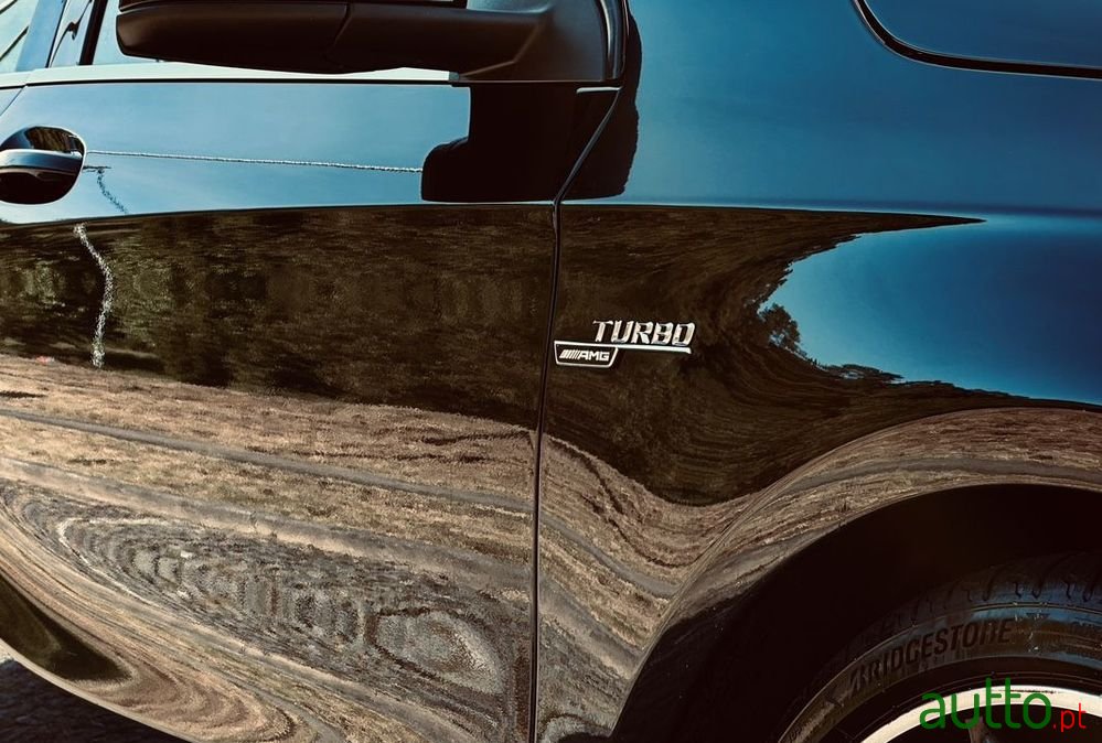 2015' Mercedes-Benz A 45 AMG photo #5