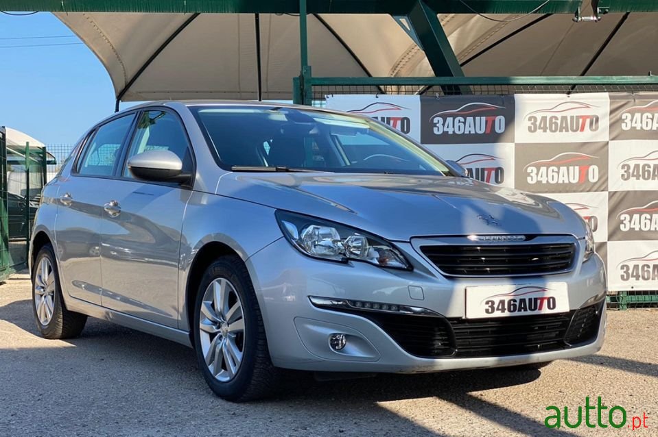 2017' Peugeot 308 photo #1