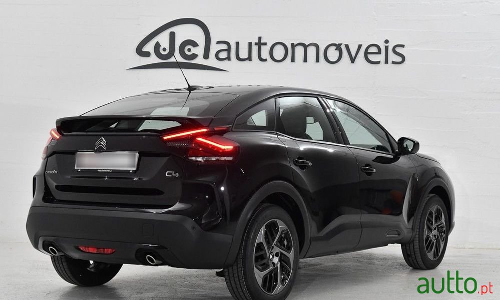 2024' Citroen C4 photo #2