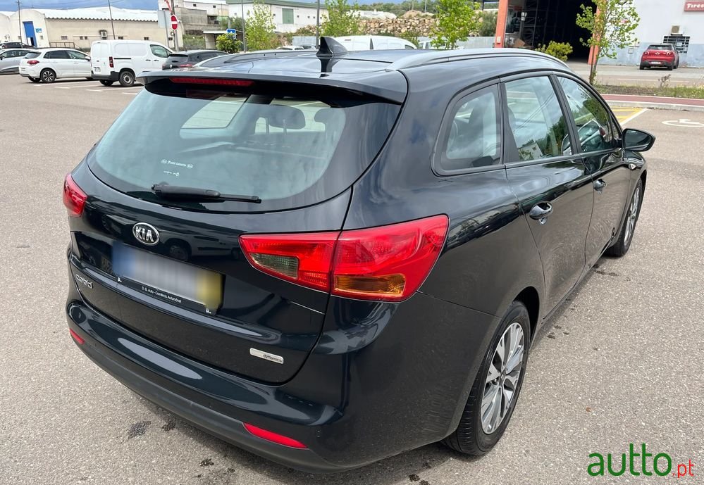 2017' Kia Ceed Sw photo #5
