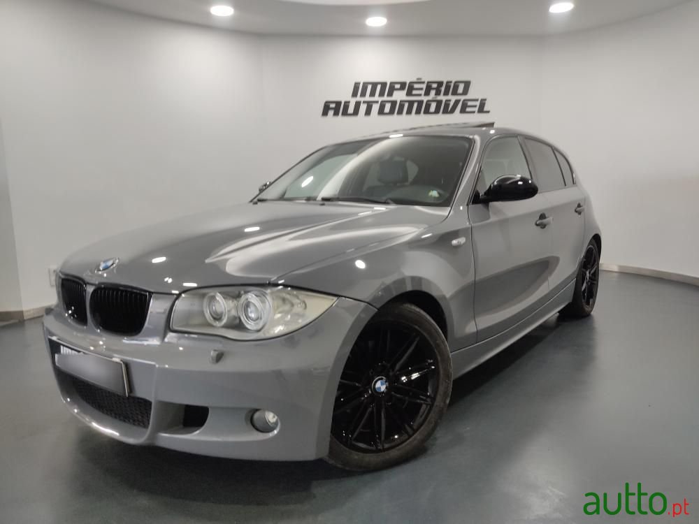 2004' BMW 120 photo #1