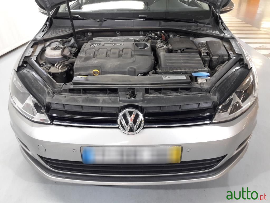 2016' Volkswagen Golf Variant photo #3