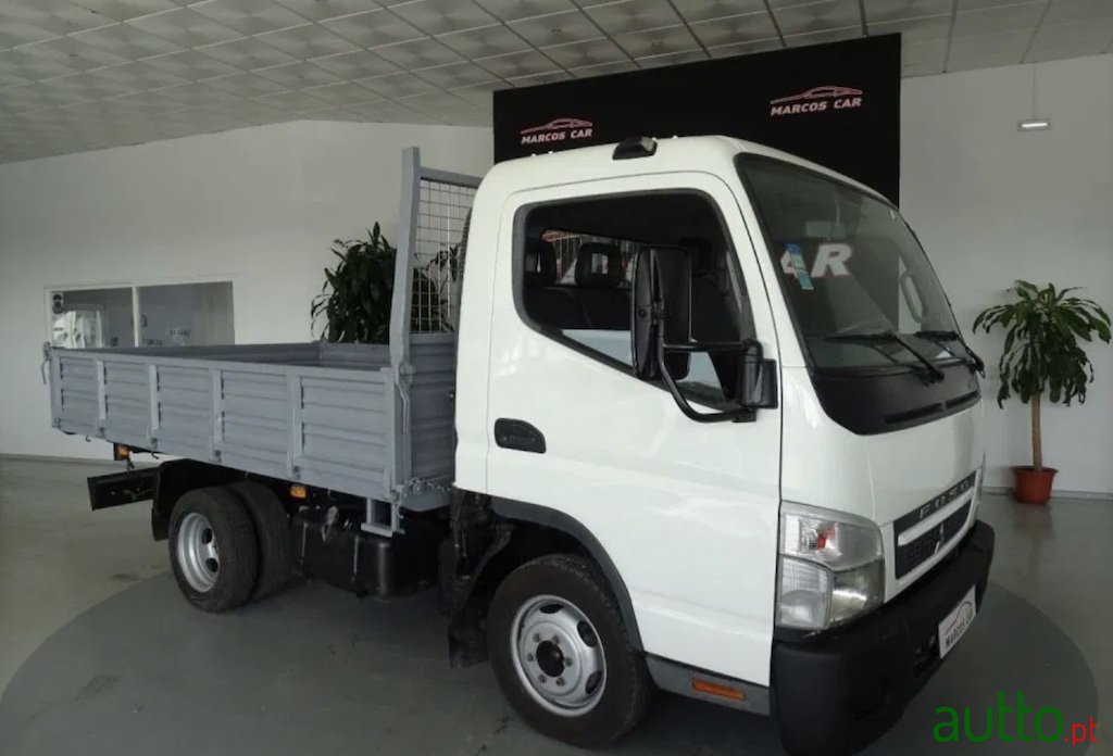 2013' Mitsubishi photo #1