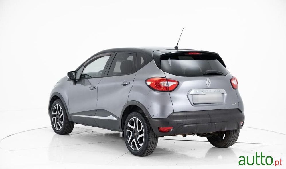 2016' Renault Captur photo #4