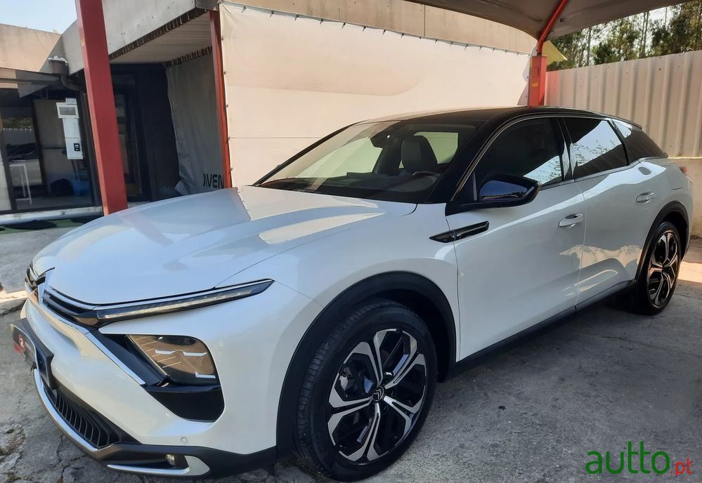 2023' Citroen C5 X photo #3