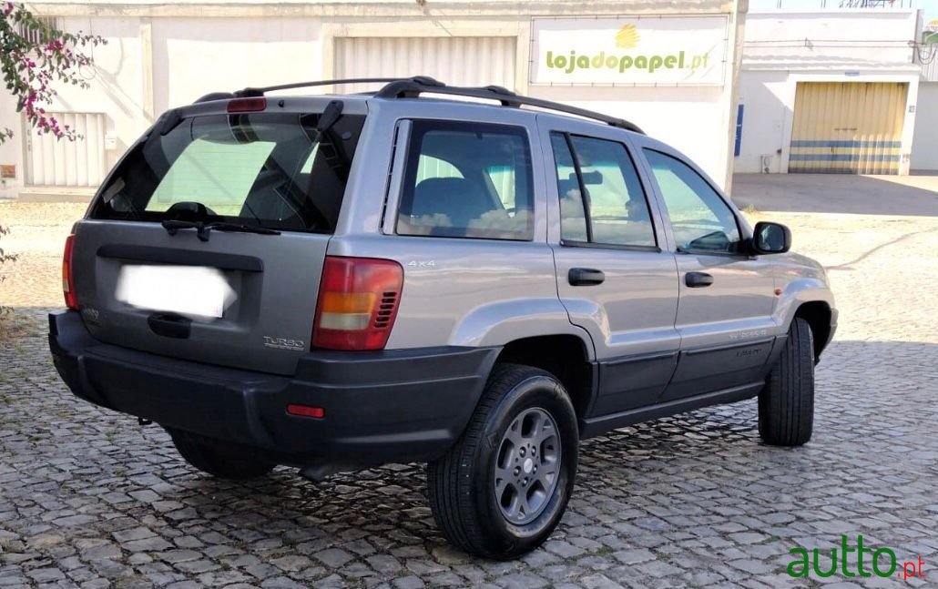 2000' Jeep Grand Cherokee photo #2