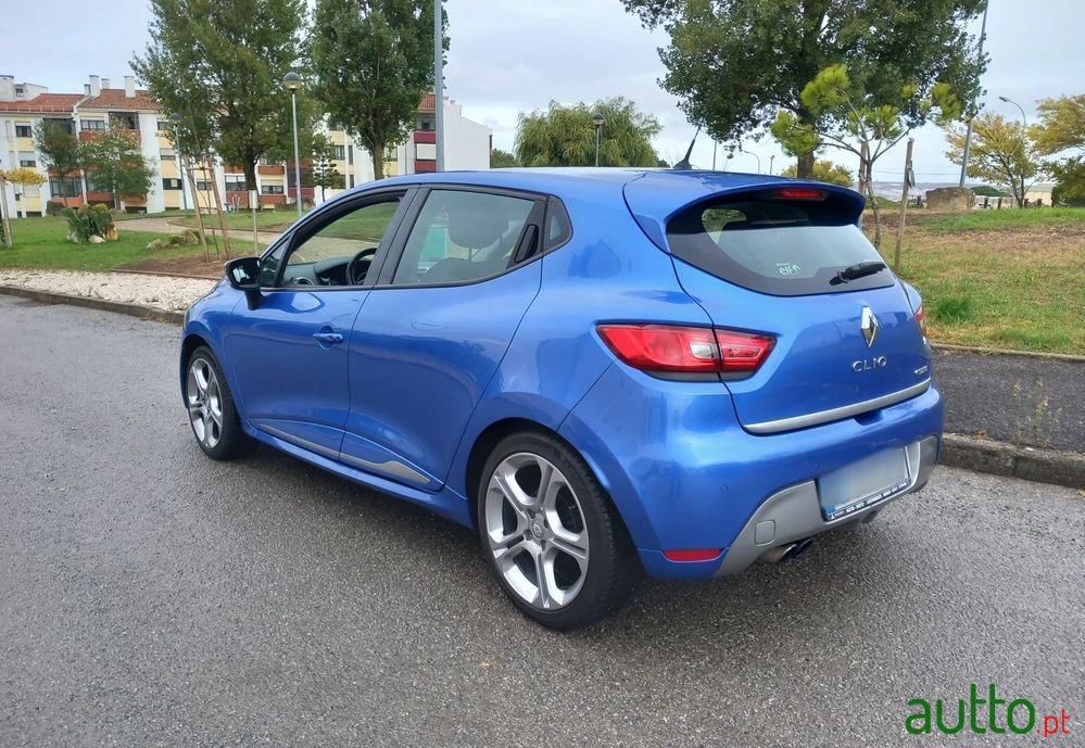 2015' Renault Clio Energy photo #3