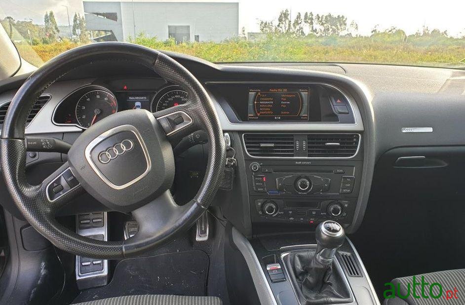 2008' Audi A5 Coupé photo #1