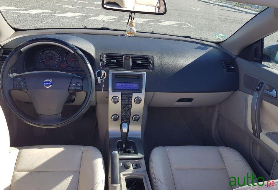 2006' Volvo C70 D5 photo #4