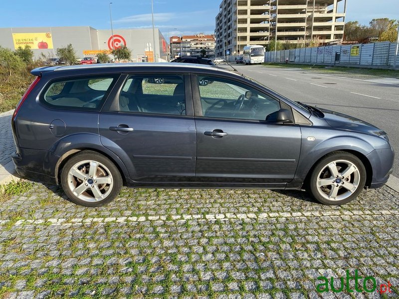 2007' Ford Focus Sw photo #6