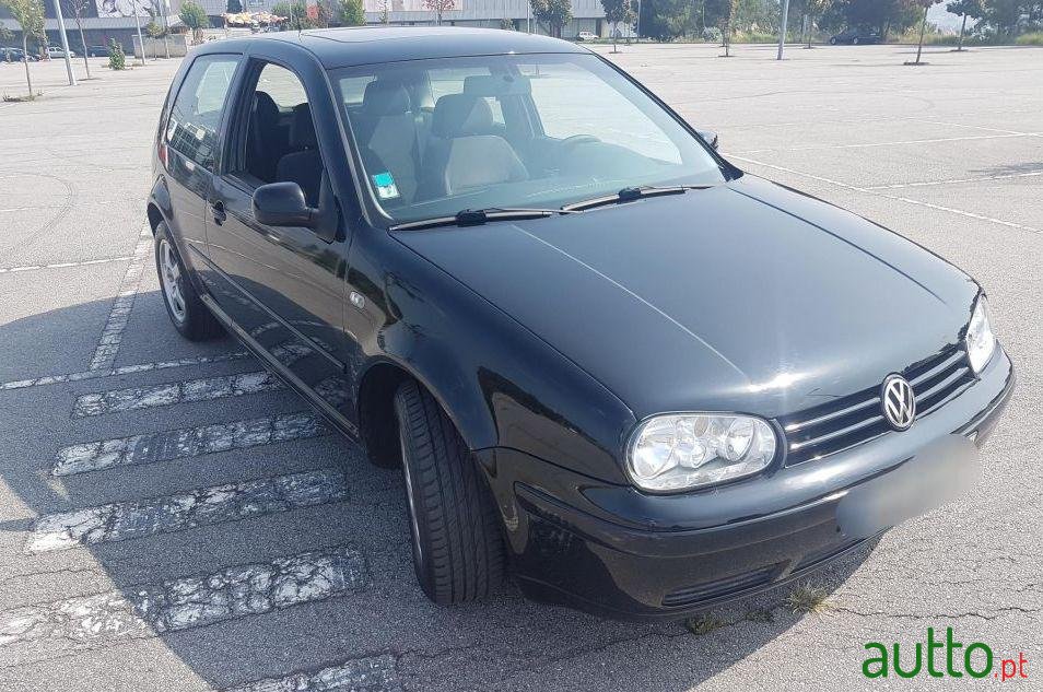 1998' Volkswagen Golf photo #1