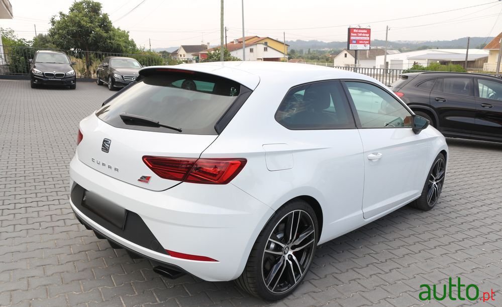 2017' SEAT Leon photo #3