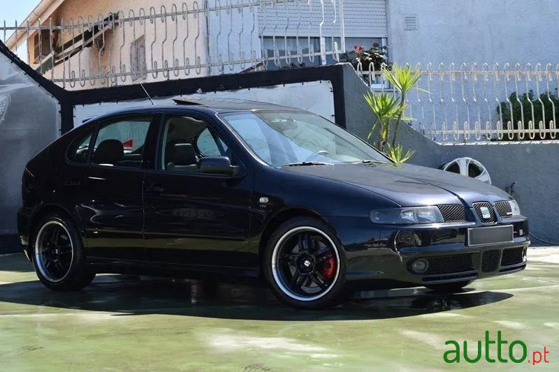2002' SEAT Leon photo #3