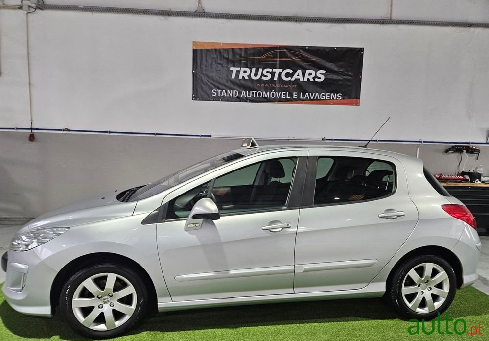 2008' Peugeot 308 photo #3