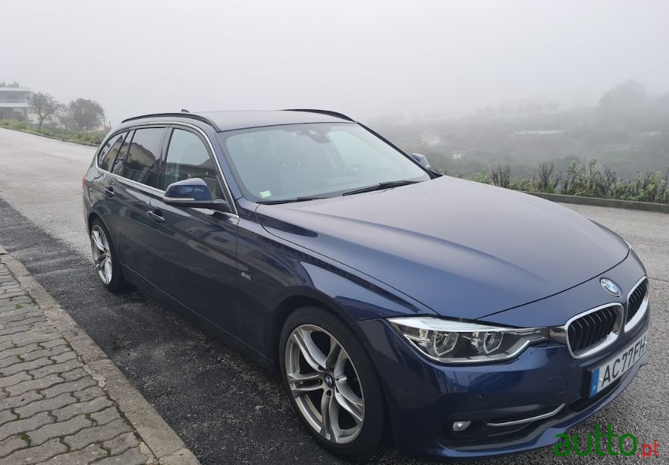 2017' BMW 320 photo #3