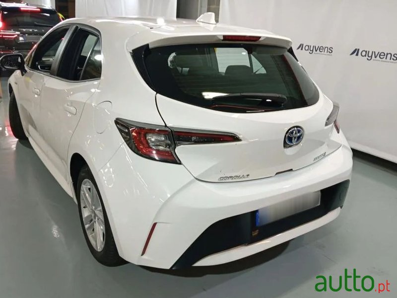 2020' Toyota Corolla 1.8 Hybrid Comfort photo #2