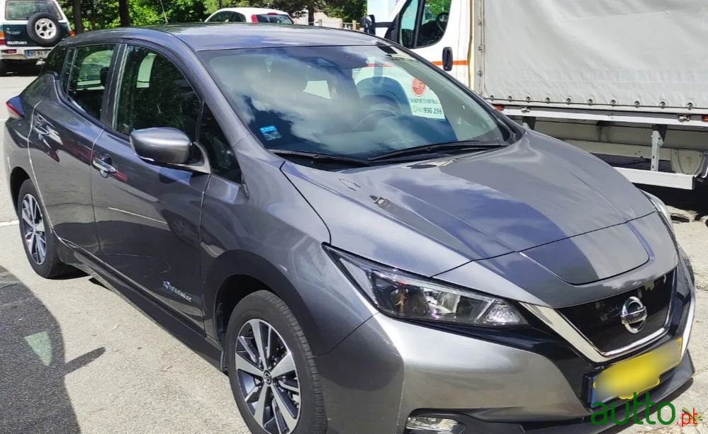 2019' Nissan Leaf N-Connecta photo #2