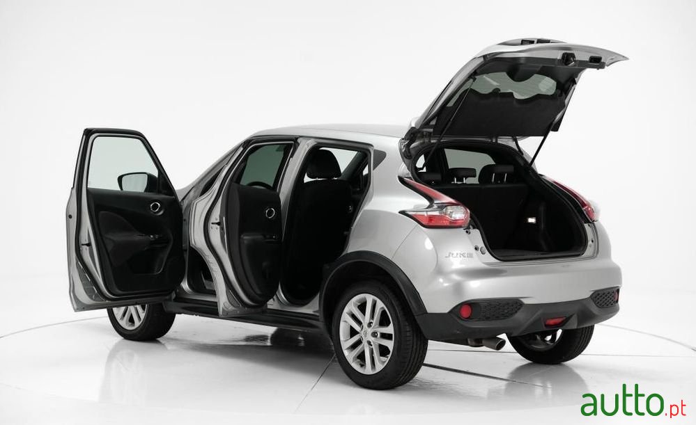 2017' Nissan Juke photo #5