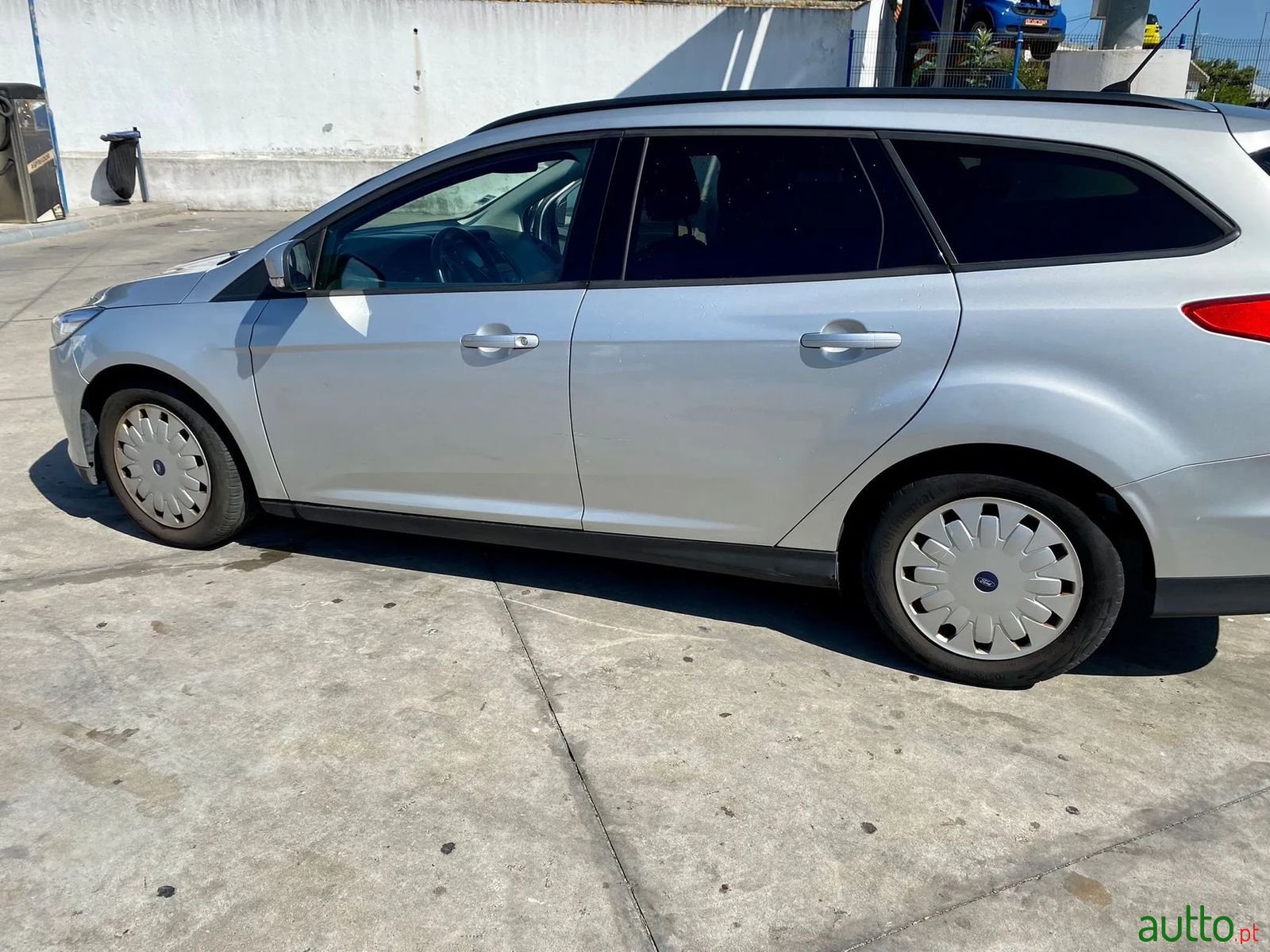 2016' Ford Focus Sw photo #2