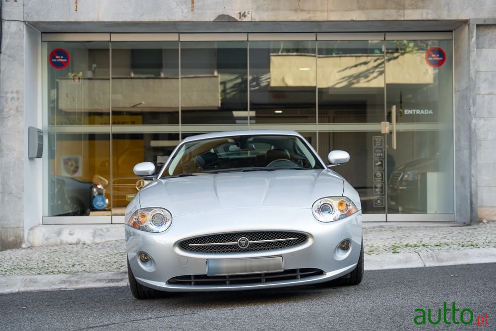 2007' Jaguar XK 4.2 V8 Coupé photo #2
