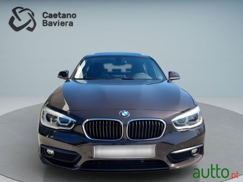 2019' BMW Série 1 D Advantage photo #2