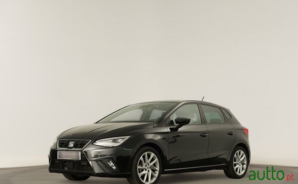 2024' SEAT Ibiza 1.0 Tsi Fr photo #2