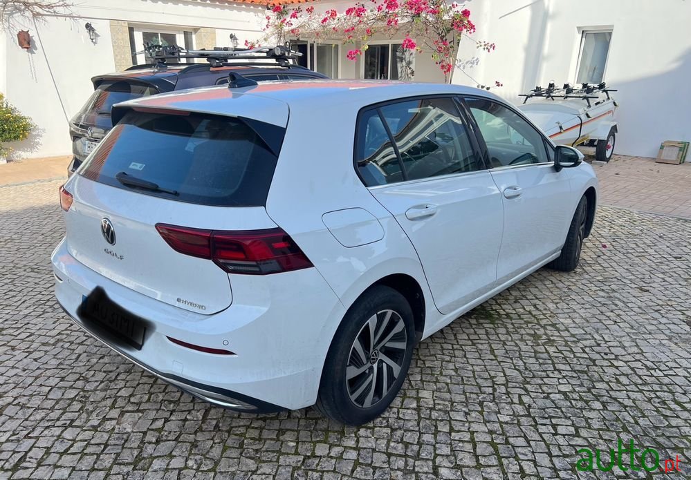 2022' Volkswagen Golf photo #5