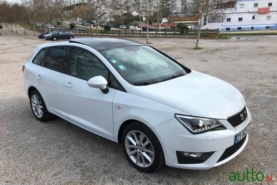 2013' SEAT Ibiza St photo #3