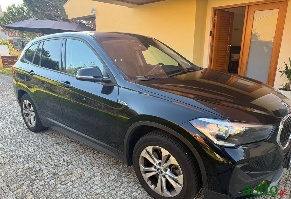 2022' BMW Série X 25 E Xdrive photo #2