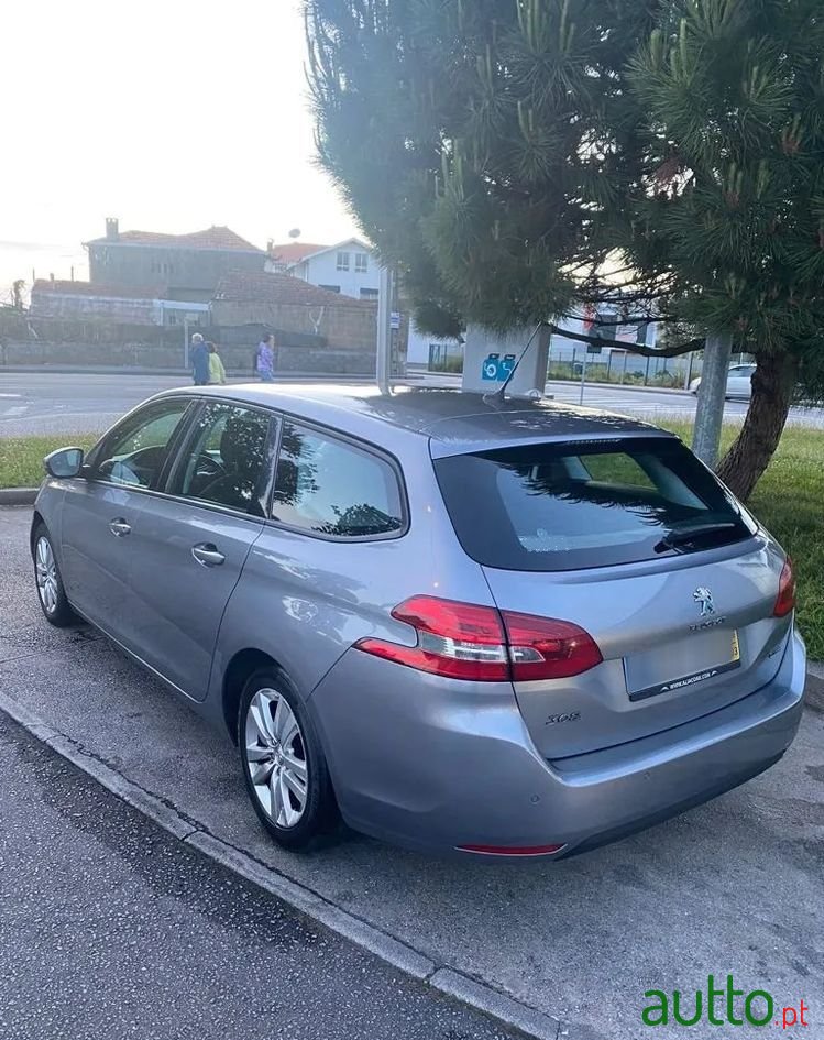2016' Peugeot 308 Sw photo #5