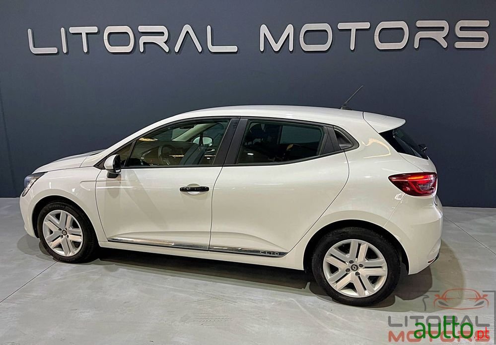 2020' Renault Clio 1.0 Sce Zen photo #5