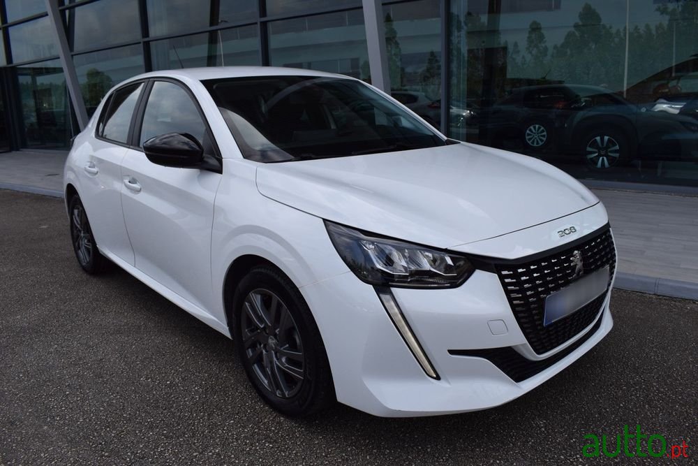 2022' Peugeot 208 photo #1