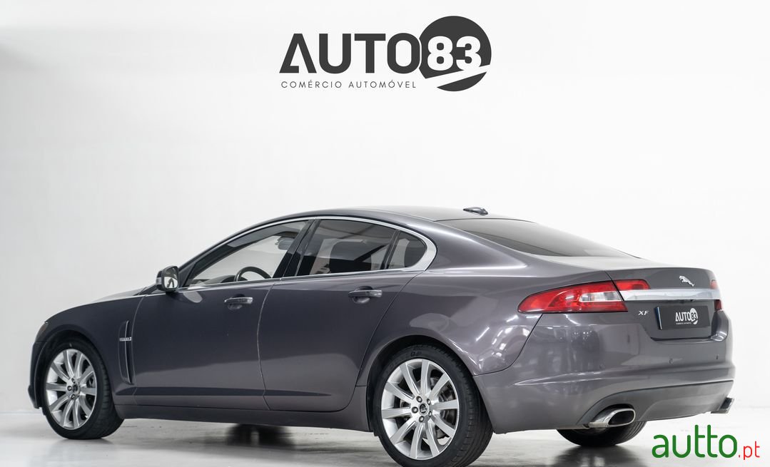 2008' Jaguar XF photo #4