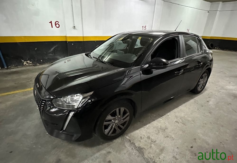 2020' Peugeot 208 photo #3