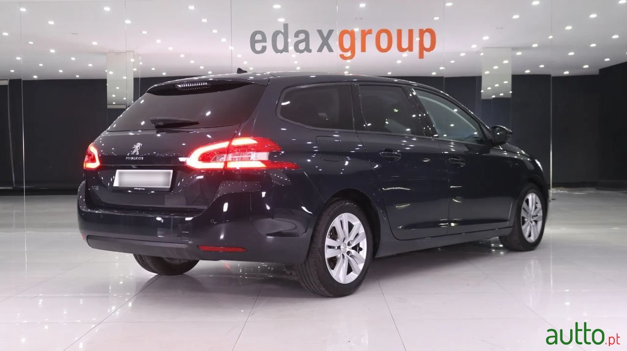 2018' Peugeot 308 Sw photo #3