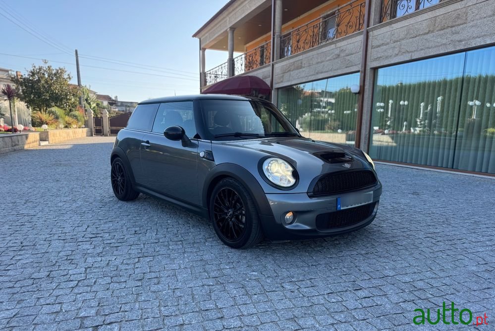2008' MINI Cooper S 3 Portas photo #2
