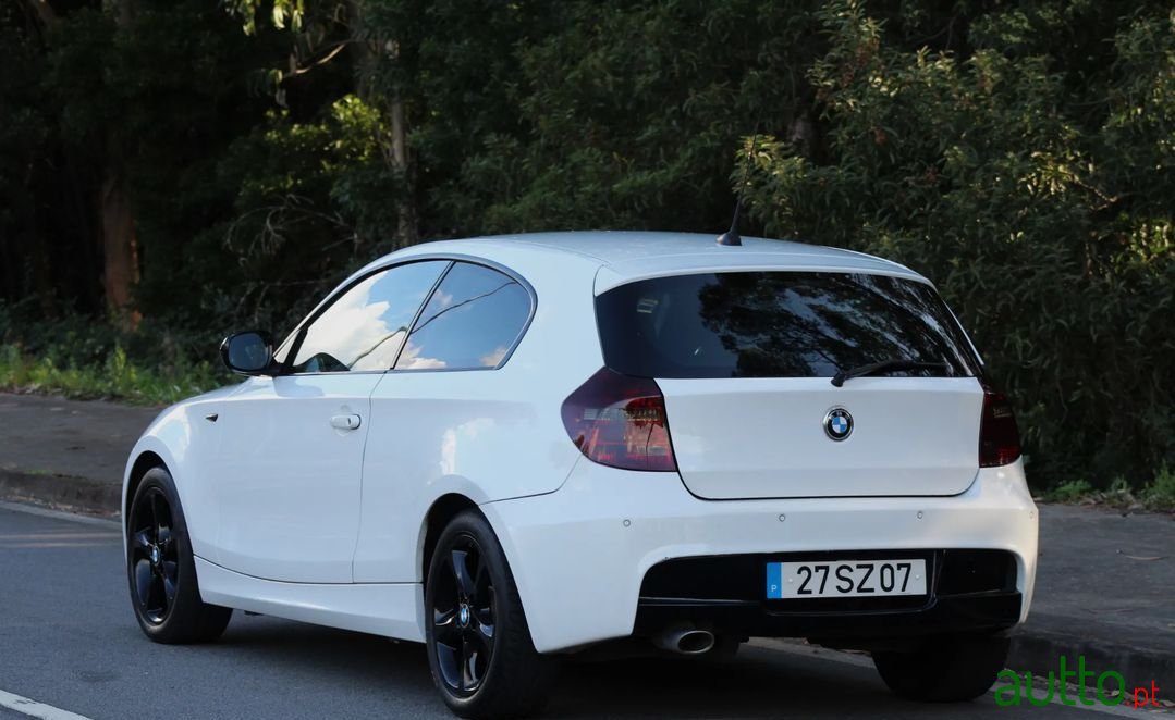 2009' BMW 116 photo #5