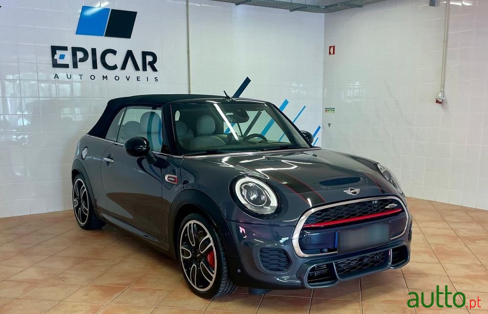 2016' MINI John Cooper Works photo #4