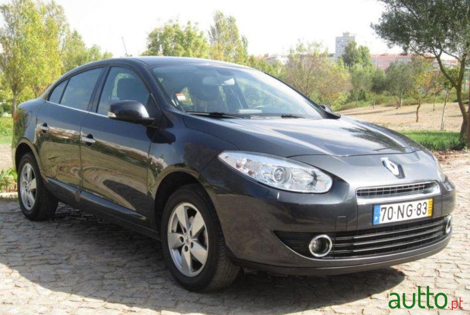 2012' Renault Fluence 1.5 Dci Exclusive photo #2
