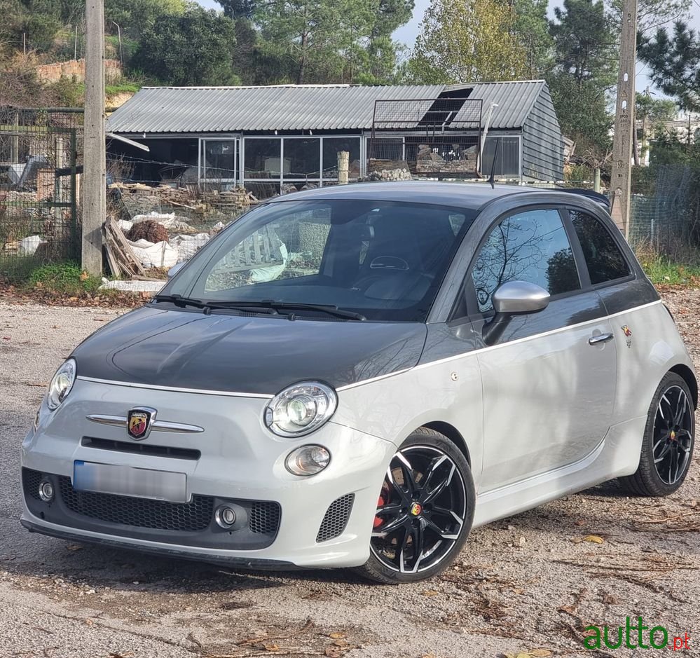 2015' Fiat 595 Abarth photo #1