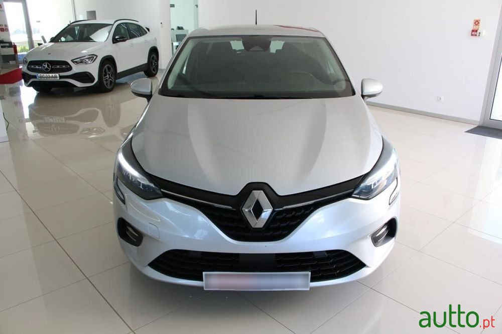 2020' Renault Clio photo #4