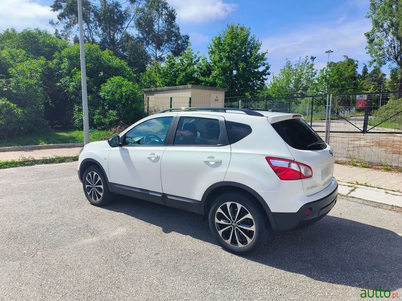 2013' Nissan Qashqai photo #1
