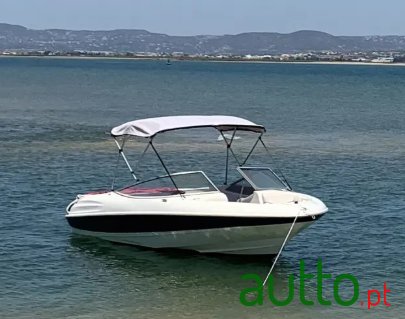1999' Bayliner Capri 2050 photo #1