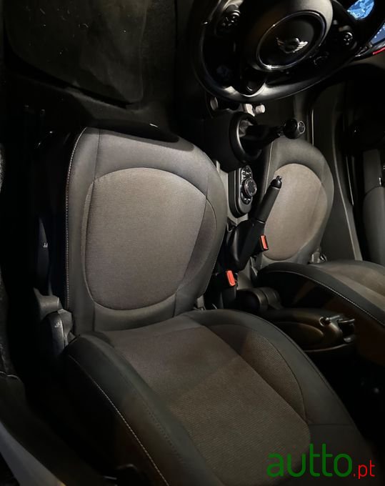 2014' MINI One photo #6