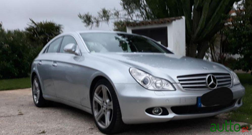 2005' Mercedes-Benz Cls-350 photo #1