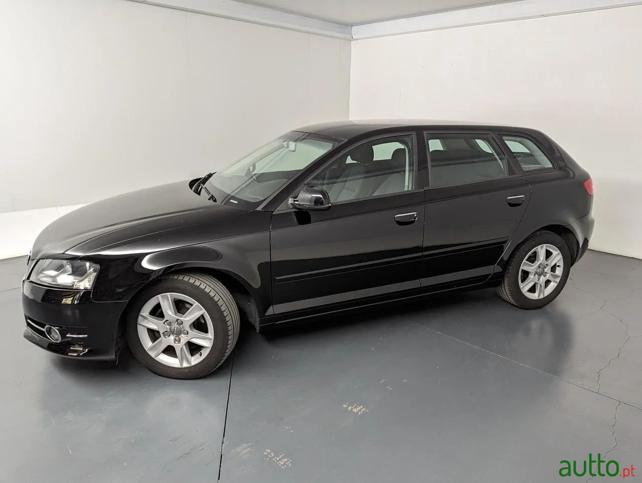 2011' Audi A3 Sportback photo #4