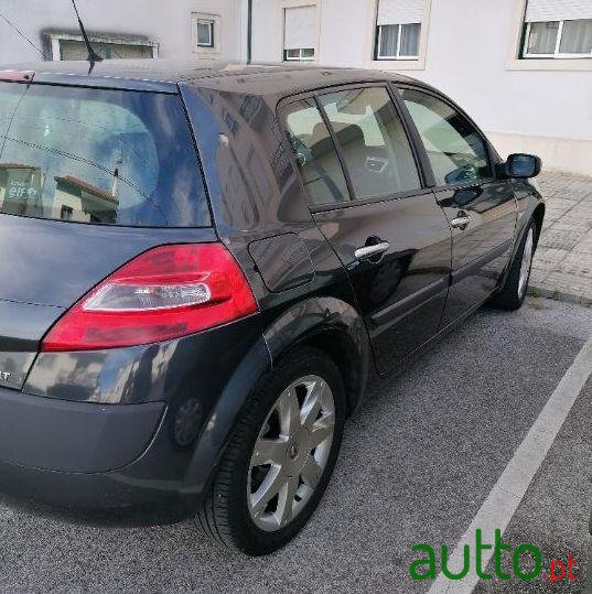 2007' Renault Megane photo #1