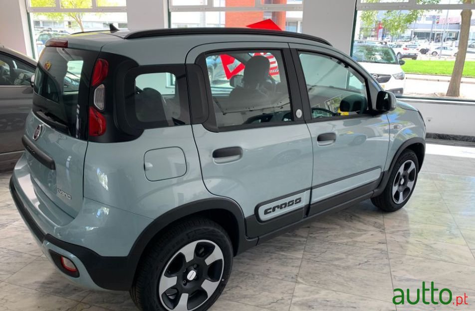 2020' Fiat Panda photo #3